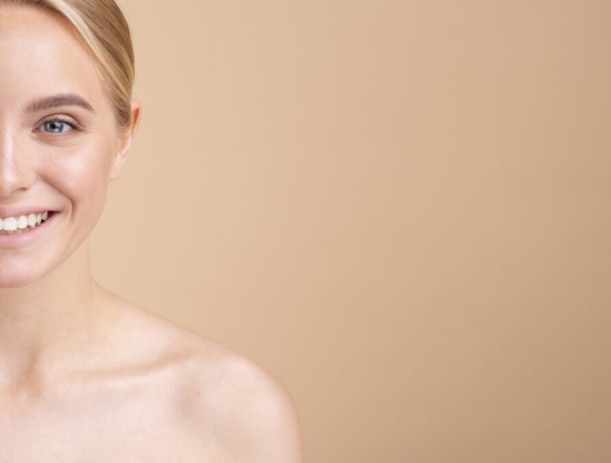 zabiegi rozświetlające cerę